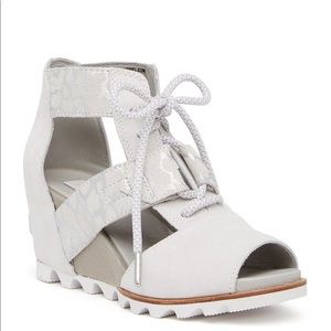 Sorel Joanie Lace Up Sandals Wedges 7.5